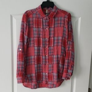 Seven7 brand long sleeve women's shirt